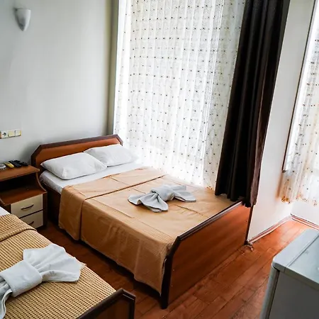 Paradise Κωνσταντινούπολη