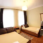 Paradise Отель 3*