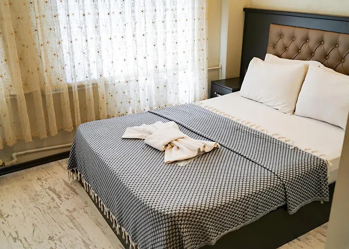 Paradise Отель 3*